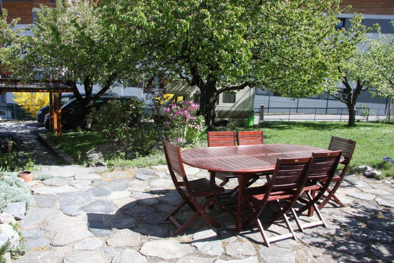 Chalet Avec Jardin *
